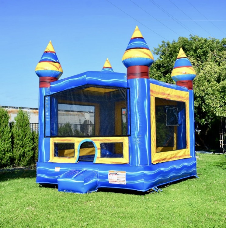 Melting Artic (13x13) Bounce House