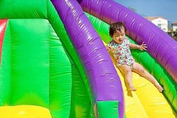 IMG 0524 1740084036 Octopus (10 Ft) Dual Lane Waterslide